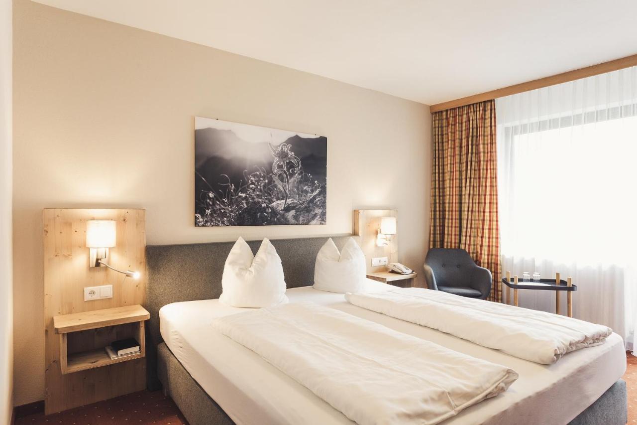 Hotel Johanna Mitten Im Oetztal Umhausen Dış mekan fotoğraf