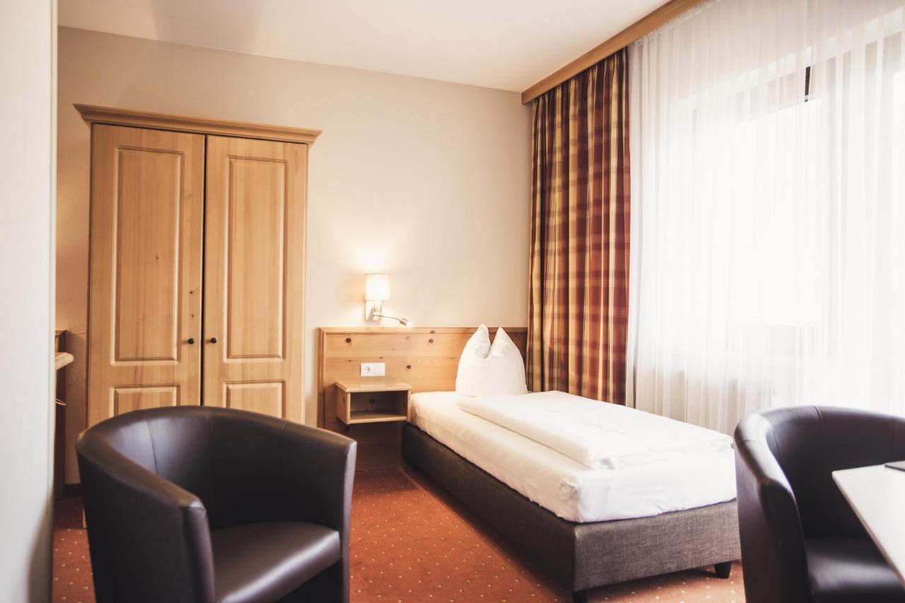 Hotel Johanna Mitten Im Oetztal Umhausen Dış mekan fotoğraf