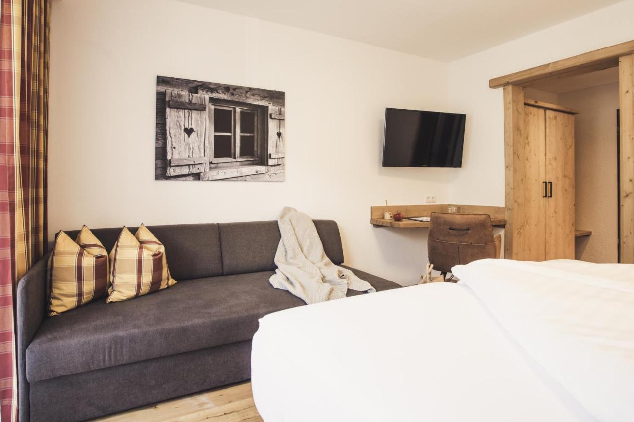 Hotel Johanna Mitten Im Oetztal Umhausen Dış mekan fotoğraf